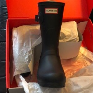 Brand new Hunter Original Short boot - matte black